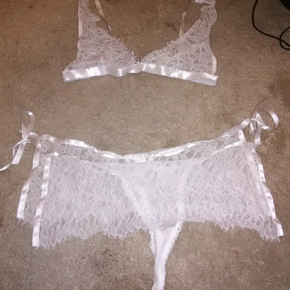 Fredricks lingerie